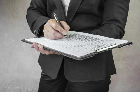 filling in questionnaire